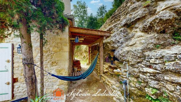 au coeur du perigord noir maison en pierre de 41 m² sur 987 m² de terrain