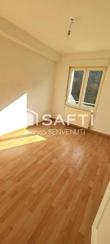 Ensemble immobilier de 4 appartements