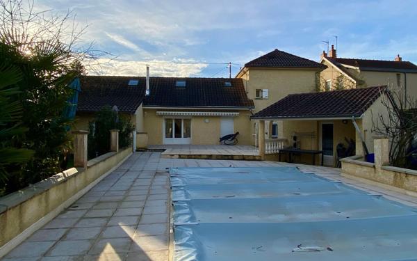 Maison à vendre    5 pièces •  Saint-Vallier