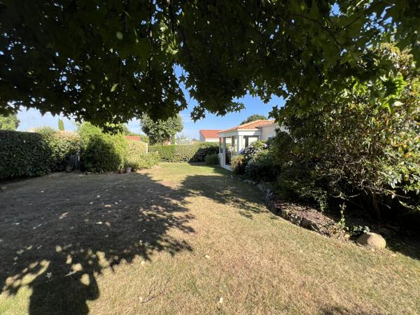 Maison
                                                                                                                                                                                                                                                                                                                        5 pièce(s)                                                                                                                                                                                                          3 chambre(s)                                                                                                                                                                                                          125  m²