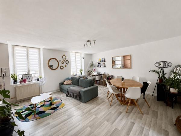 Appartement / 3 chambres / 95 m² / Grande terrasse / Pont-à-Mousson