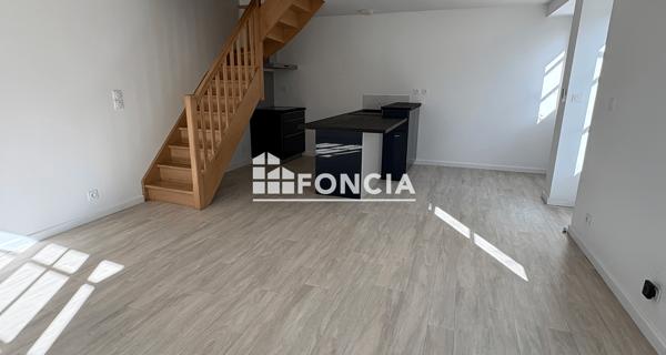Location Appartement 3 pièces 84.17 m² - Niort 79000