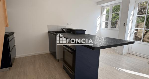 Location Appartement 3 pièces 84.17 m² - Niort 79000