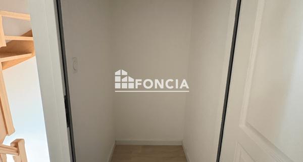Location Appartement 3 pièces 84.17 m² - Niort 79000