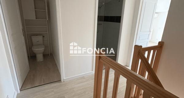 Location Appartement 3 pièces 84.17 m² - Niort 79000