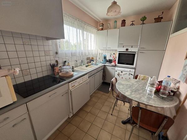 Maison de ville à vendre à Eysines en Gironde (33320), ref : 032/1666   
MIGRON