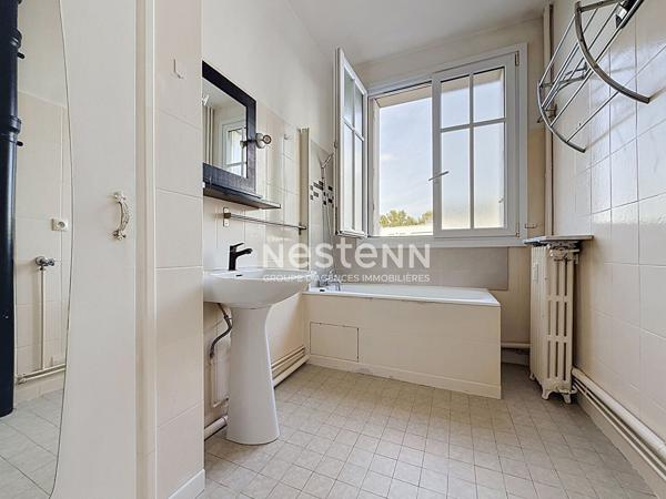 ISSY LES MOULINEAUX - QUARTIER LA FERME - Appartement 2 pièce(s) 43.69 m²