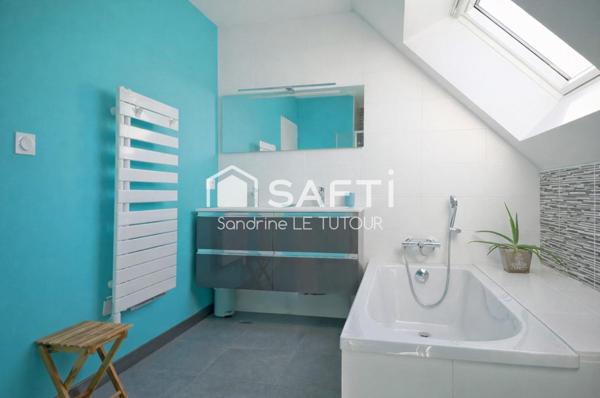 Contemporaine récente 5/6 pièces avec piscine