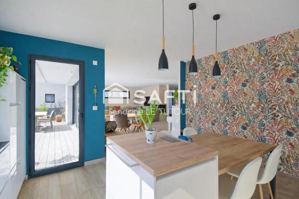 Contemporaine récente 5/6 pièces avec piscine