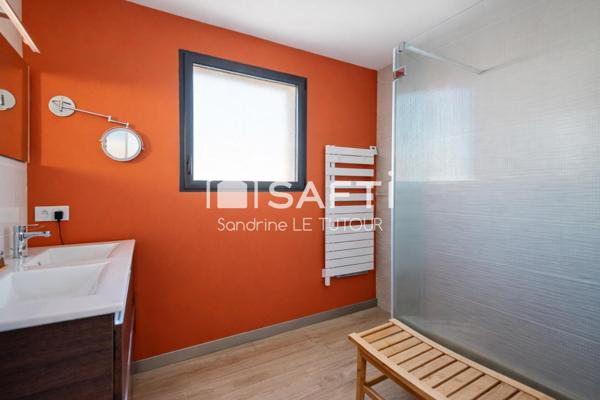 Contemporaine récente 5/6 pièces avec piscine