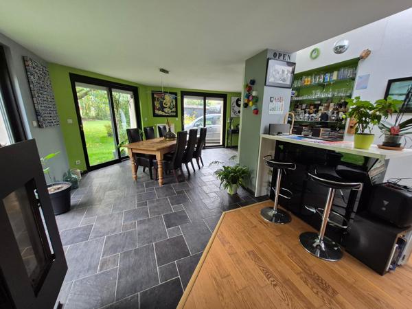 PROPRIETE SITUEE EN BORD DE CAMPAGNE