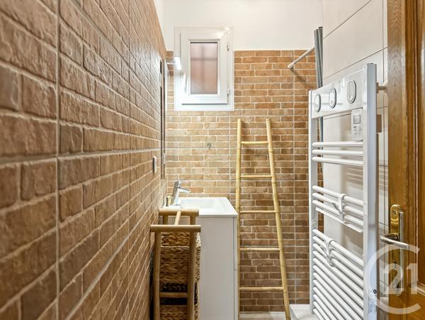 Appartement F3 à vendre  3 pièces - 61,86 m2 L ILE ROUSSE - 202