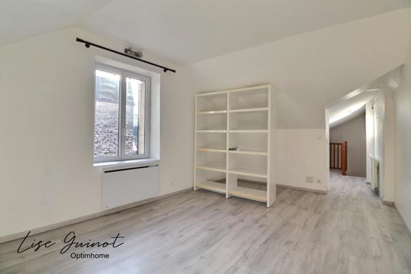 BAZEMONT CENTRE BOURG - CHARME