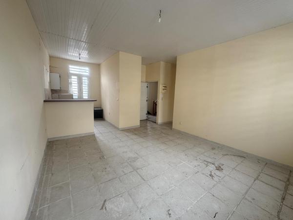 immeuble rendement locatif commerces et logement