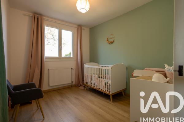 Maison à vendre 6 pièces 107 m² Villeneuve-lès-Avignon
