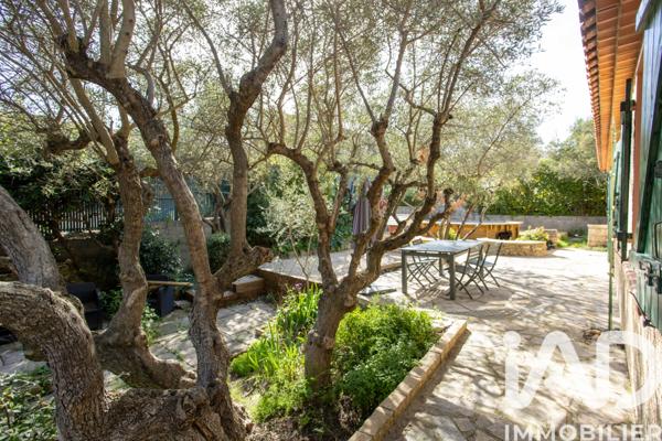 Maison à vendre 6 pièces 107 m² Villeneuve-lès-Avignon