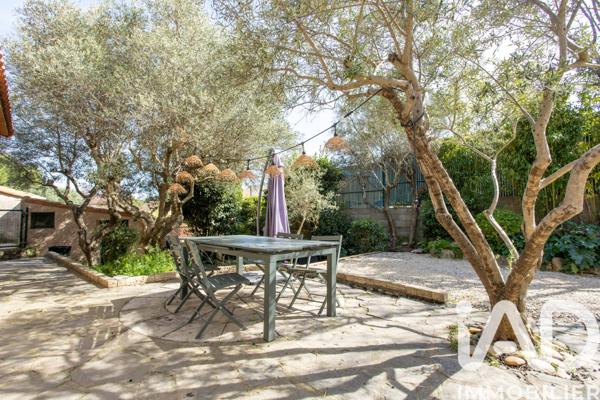 Maison à vendre 6 pièces 107 m² Villeneuve-lès-Avignon