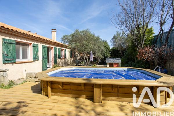 Maison à vendre 6 pièces 107 m² Villeneuve-lès-Avignon