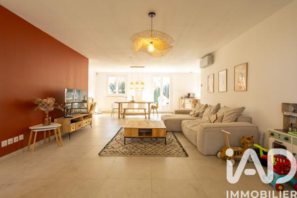 Maison à vendre 6 pièces 107 m² Villeneuve-lès-Avignon
