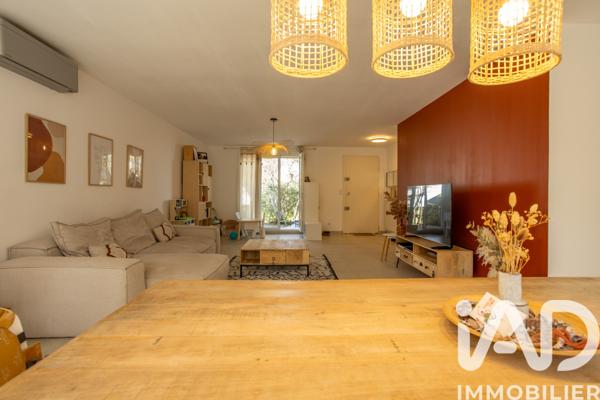 Maison à vendre 6 pièces 107 m² Villeneuve-lès-Avignon
