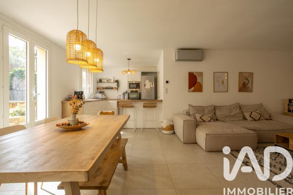 Maison à vendre 6 pièces 107 m² Villeneuve-lès-Avignon