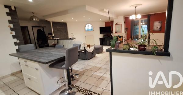 Maison à vendre 7 pièces 145 m² Saint-Ciers-sur-Gironde