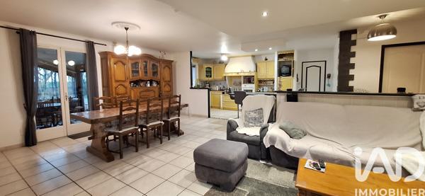 Maison à vendre 7 pièces 145 m² Saint-Ciers-sur-Gironde