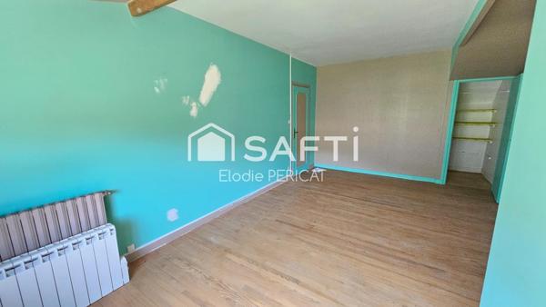 Maison spacieuse à rénover,vie plain pied possible