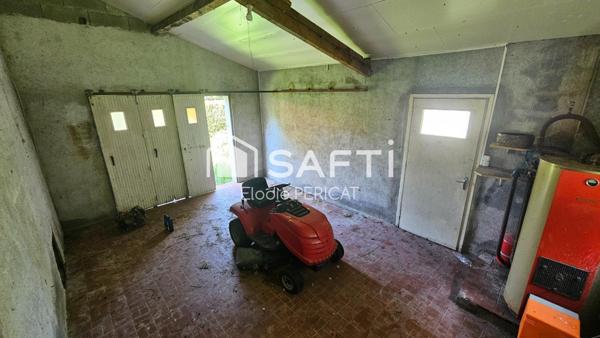 Maison spacieuse à rénover,vie plain pied possible