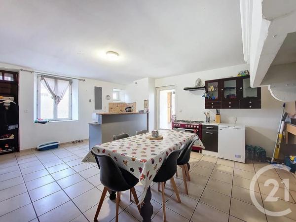 Maison à vendre  4 pièces - 95 m 2   VITTEL  - 88