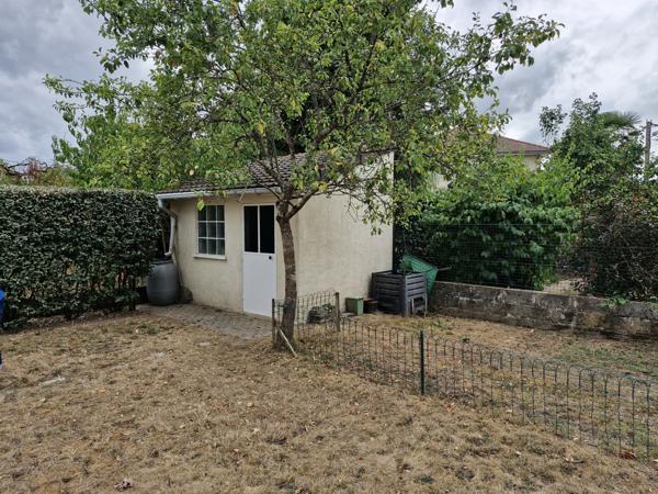 MAISON 3 CHAMBRES - GARAGE - TERRAIN