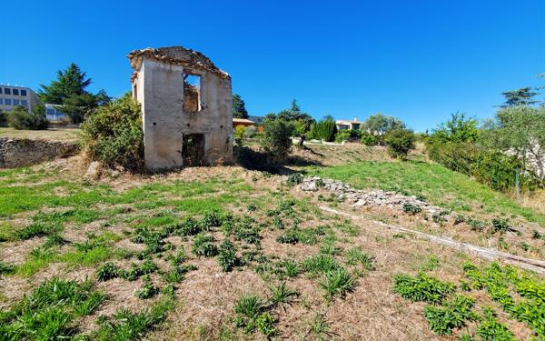 Maison à vendre    1 pièce •  Forcalquier
