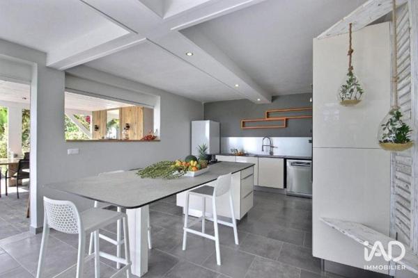 Maison à vendre 8 pièces 277 m² La Celle-sous-Gouzon