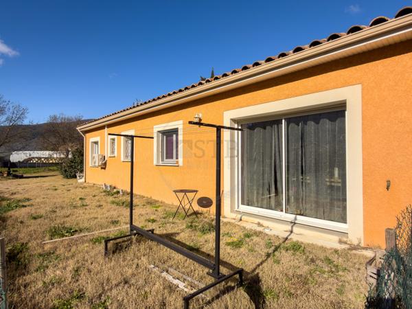 Maison de plain-pied récente avec jardin à Saint-Julien-Saint-Alban