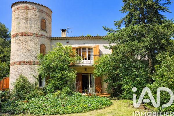 Maison à vendre 12 pièces 350 m² Marseille 11