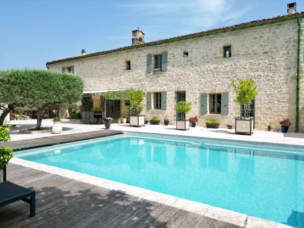 Vente Maison de luxe Uzès 11 Pièces 373 m²