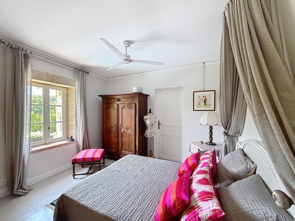 Vente Maison de luxe Uzès 11 Pièces 373 m²