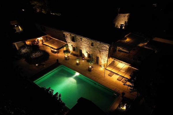 Vente Maison de luxe Uzès 11 Pièces 373 m²