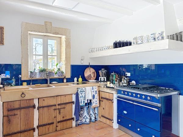 Vente Maison de luxe Uzès 11 Pièces 373 m²