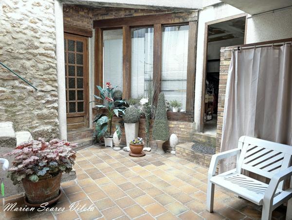 Maison de 164 m², 6/7 Chambres- Garage- Chaumes-en-Brie centre.