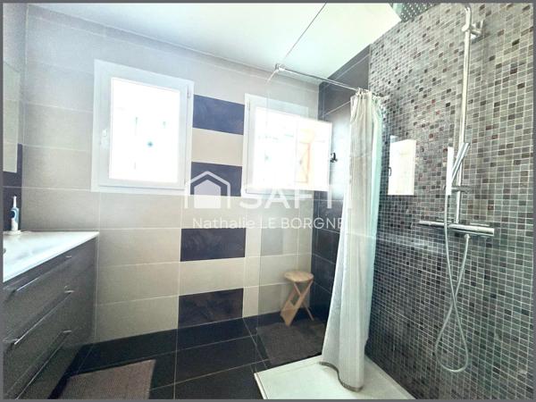 Très belle villa 4 chambres avec piscine