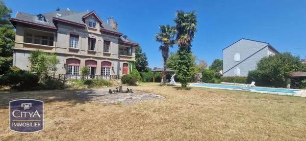 Maison à vendre 13 pièces 320m² Pamiers (09100)