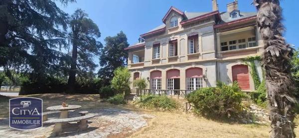 Maison à vendre 13 pièces 320m² Pamiers (09100)