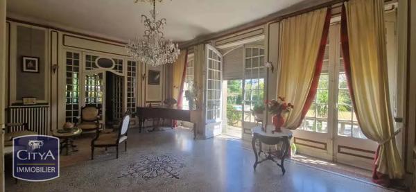 Maison à vendre 13 pièces 320m² Pamiers (09100)