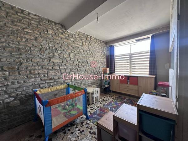 Maison à vendre 5 pièces de 151 m²