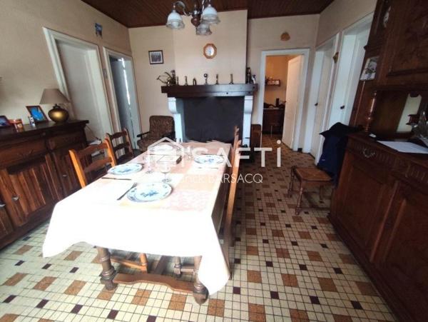 MAISON DE CAMPAGNE AVEC DEPENDANCE ET GRAND JARDIN