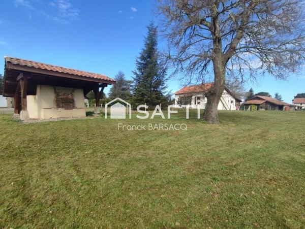 MAISON DE CAMPAGNE AVEC DEPENDANCE ET GRAND JARDIN