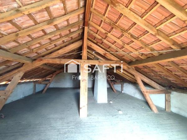 MAISON DE CAMPAGNE AVEC DEPENDANCE ET GRAND JARDIN