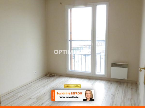 Emplacement idéal Appartement T3 lumineux de 60m2 + 2 places de parkings en sous sol ! DPE C!