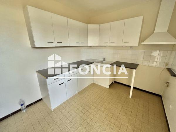 Location Appartement 4 pièces 72 m² - AVENUE DE VERDUN Valence 26000